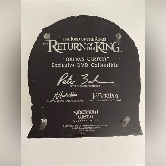 EUC Lord of the Rings Mina’s Tirith catch all sculpture from WETA - Picture 15 of 15